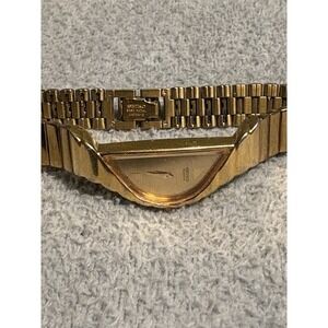 Vintage Seiko‎ Ladies Half Moon Dress Watch 1F20-5D59